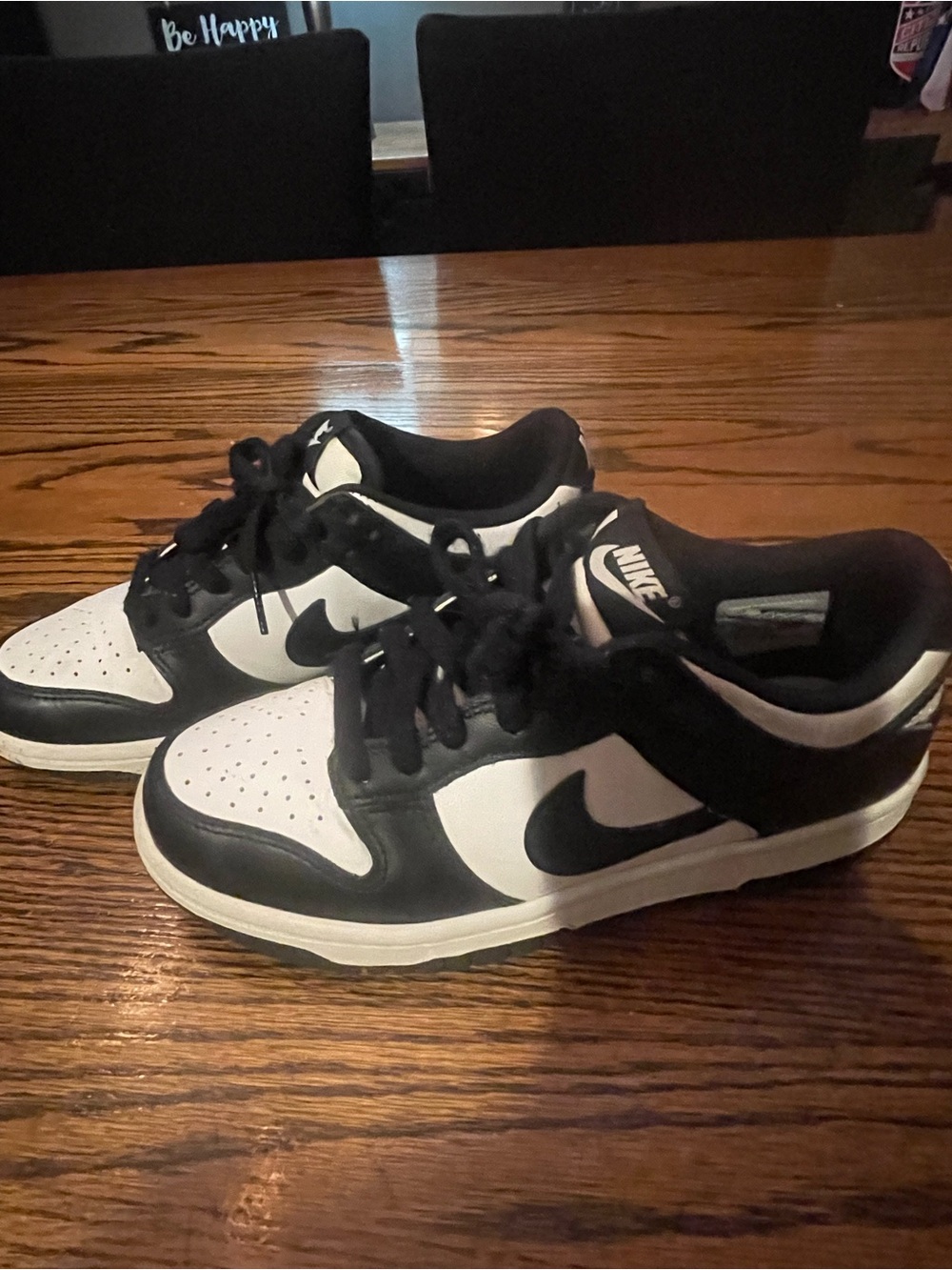 Nike Kids Low-Top Sneakers - Black and White - Picture 12 of 12